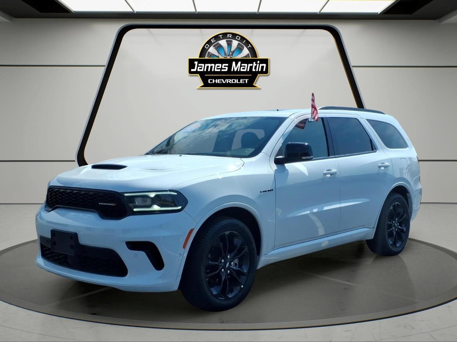 2025 Dodge Durango R/T in White Knuckle — front three-quarter view