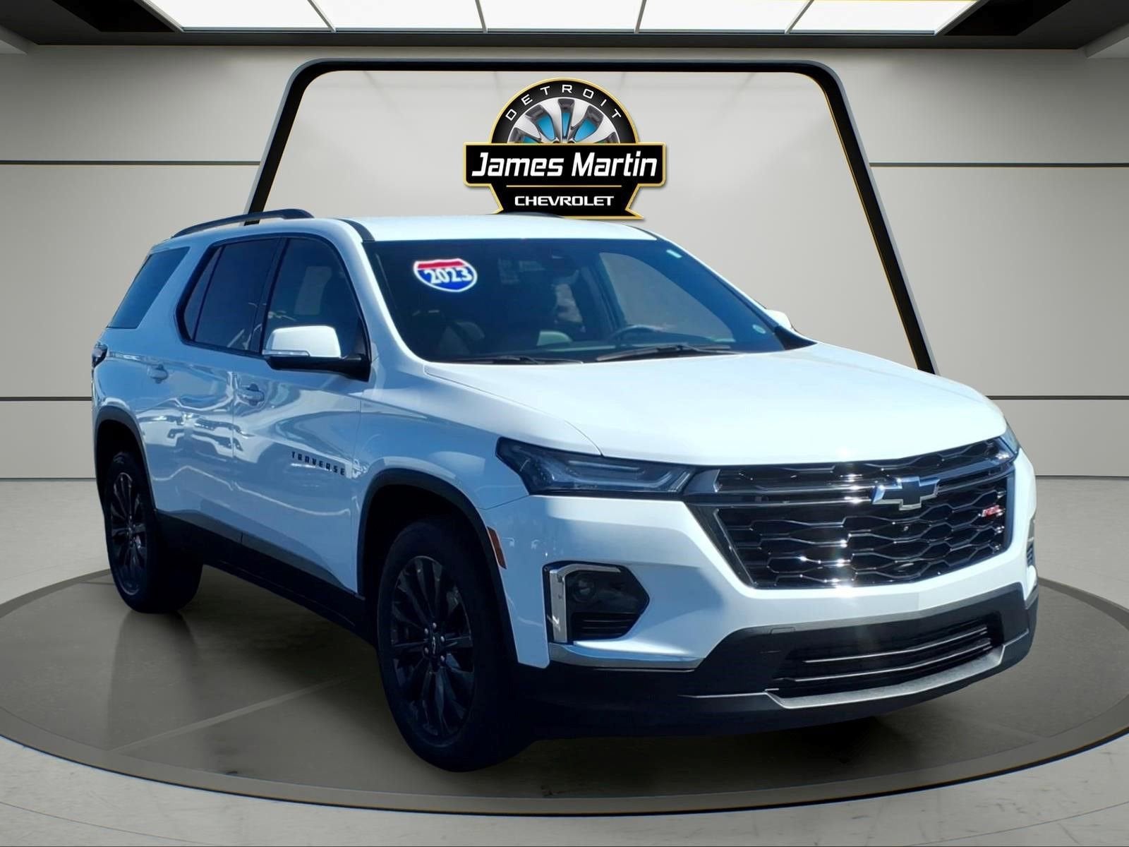 2023 Chevrolet Traverse — rear three-quarter view