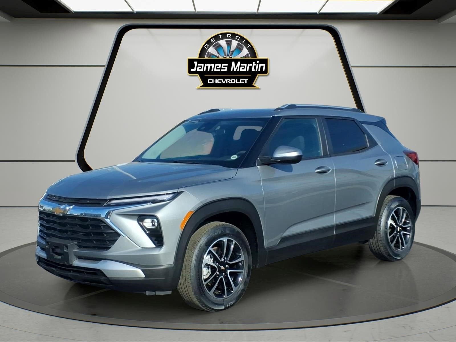 2025 Chevrolet Trailblazer LT in Sterling Gray Metallic — front three-quarter view